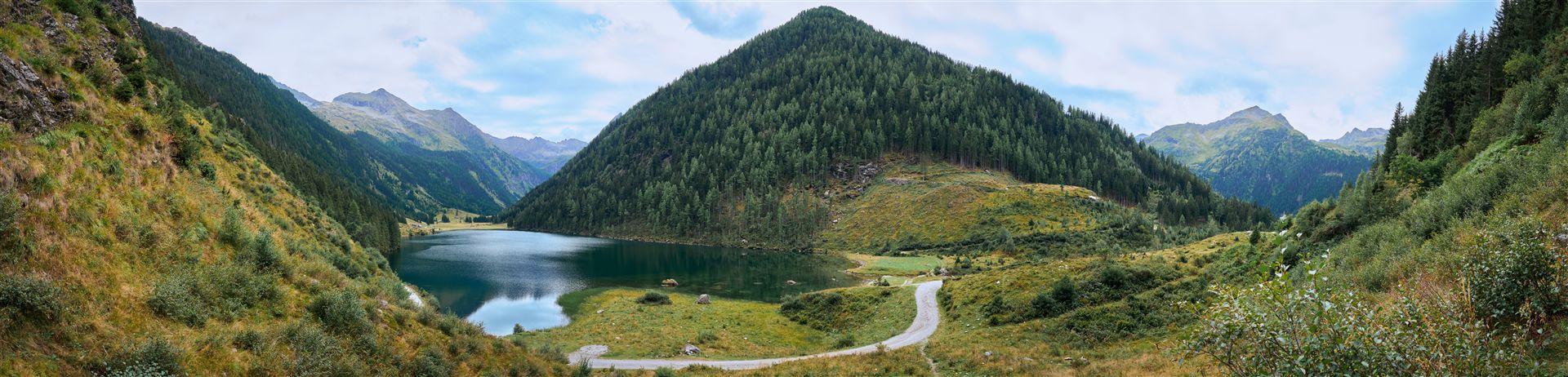 Panoramabild des Riesachsees